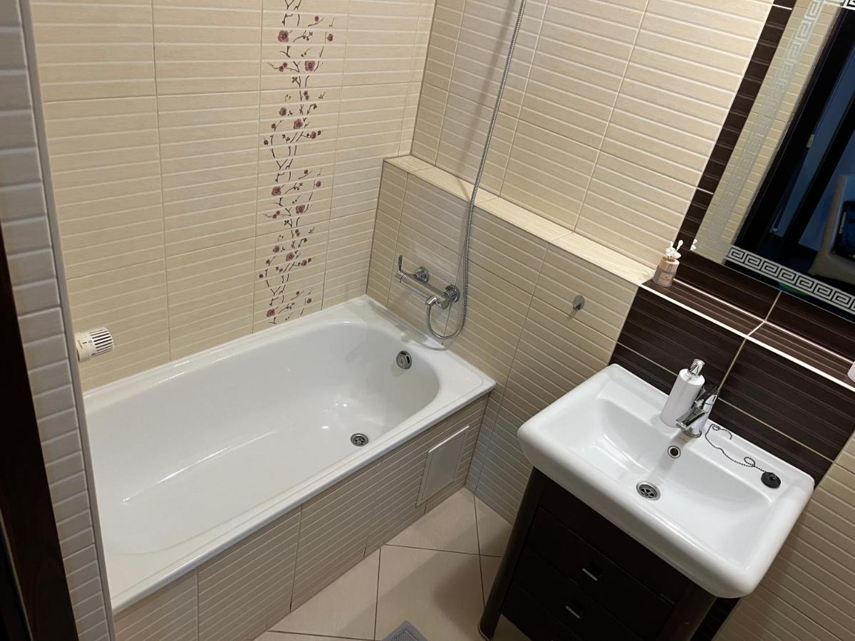 Tylna 8 Apartments Łódź Kültér fotó